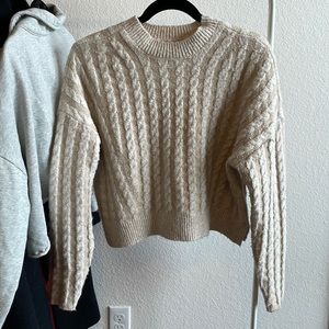 LAST CHANCE  ✨ PRICE FIRM  ✨ House of Harlow 1960 Oatmeal Cable Knit Sweater